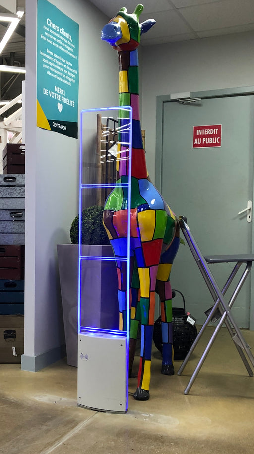 G35_bleu_capot_gris_1a_checkpoint